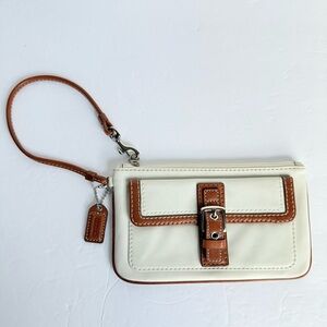 Coach Soho Hampton Leather Wrislet with Buckle Detail - Cream and Brown